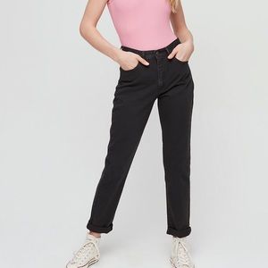 Aritzia Wilfred Free Nikki Relaxed Jean